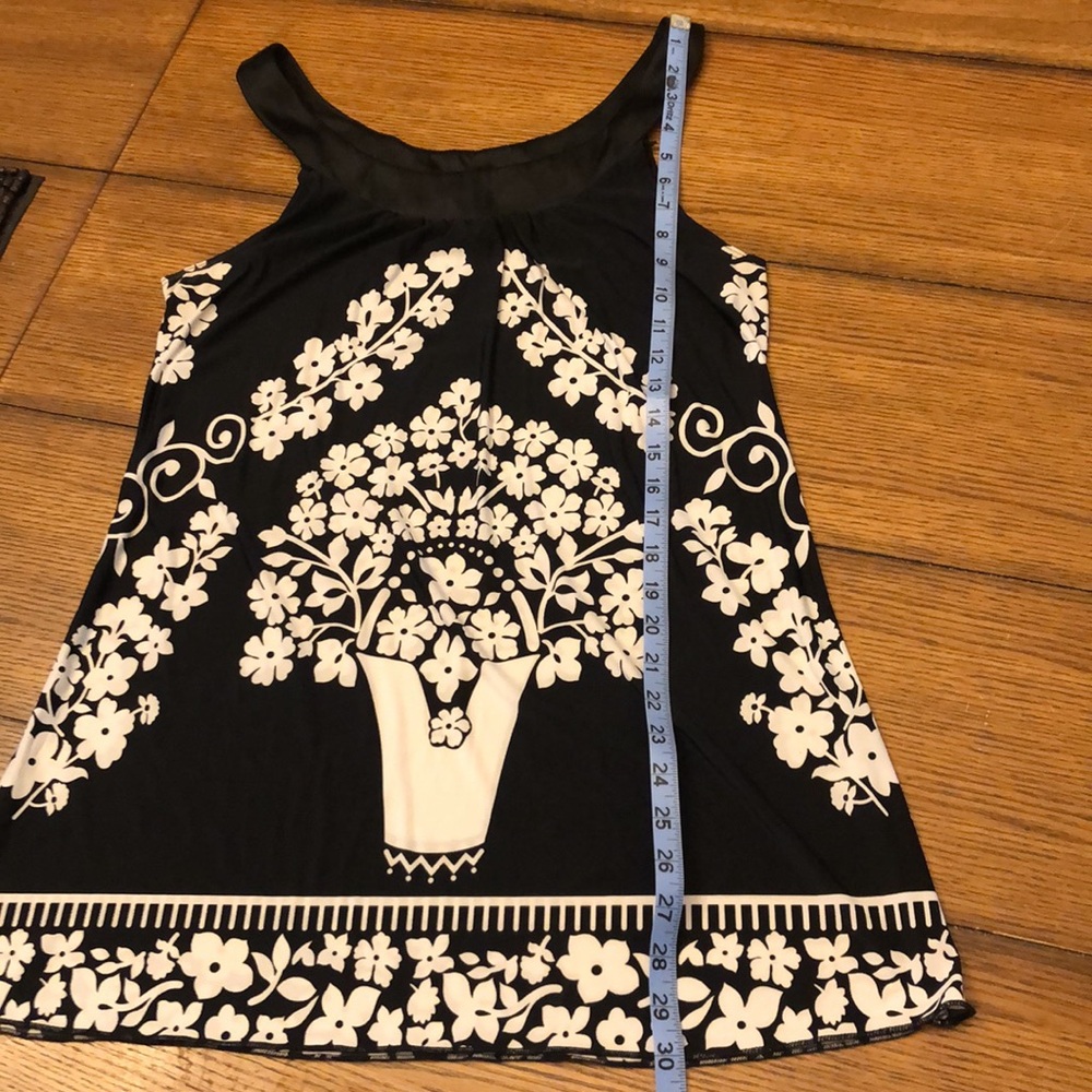 Voice black n white pullover blouse women’s size XL floral summer vacation - Picture 11 of 12